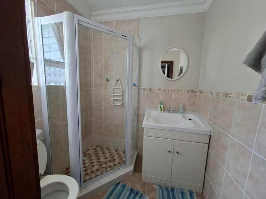 4 Bedroom Property for Sale in Hartenbos Central Western Cape